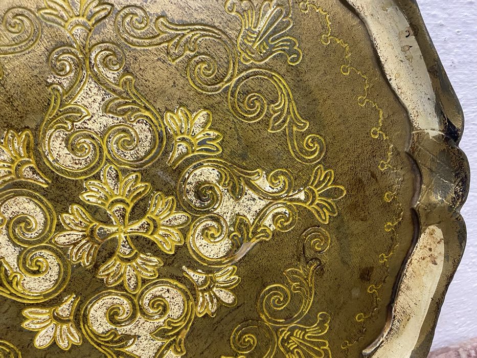 Стар италиански поднос с позлата