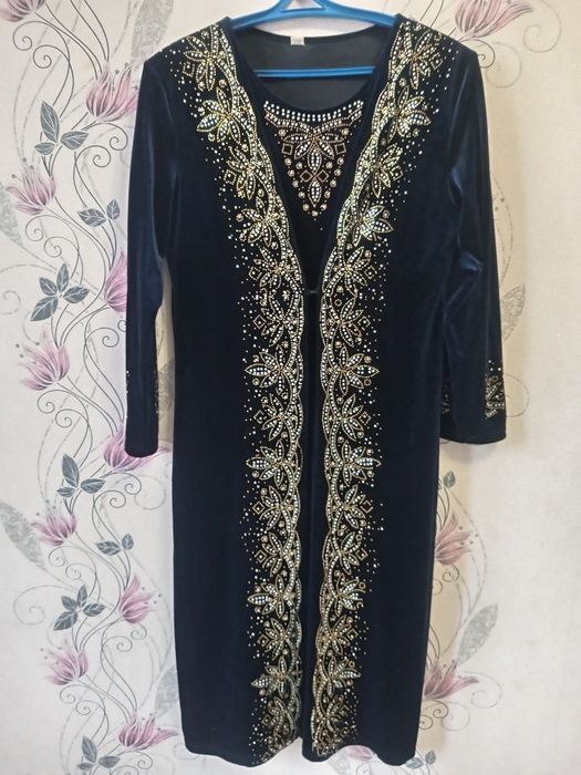 Продам женскую одежду