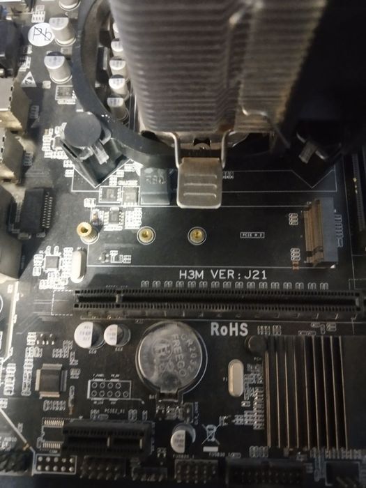 Материнская плата h310+i3 8100