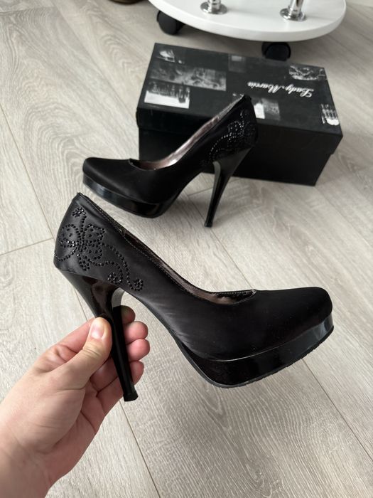 Босаножки, туфли