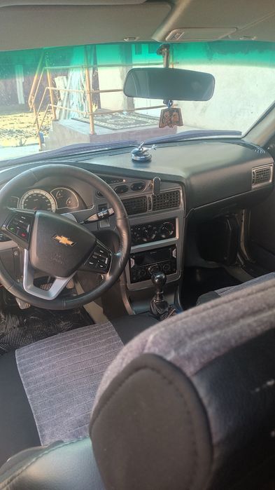 Нексия2 донс сотилади