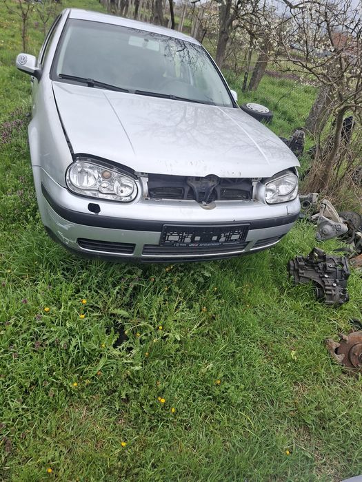 Dezmembrez golf 4 1.9 axr
