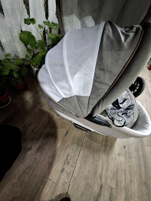 Бебешки и Детски колички