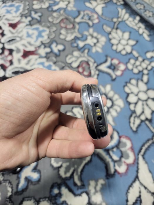 Nokia 8800 classik sotladi