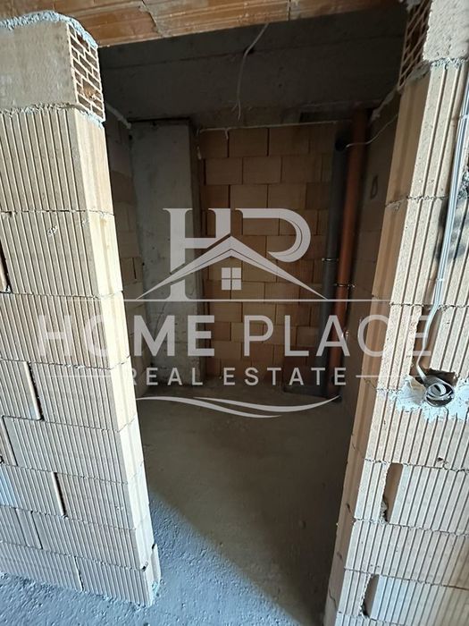 Двустаен апартамент в сграда с АКТ 14 с хубава панорама в кв.Възражда