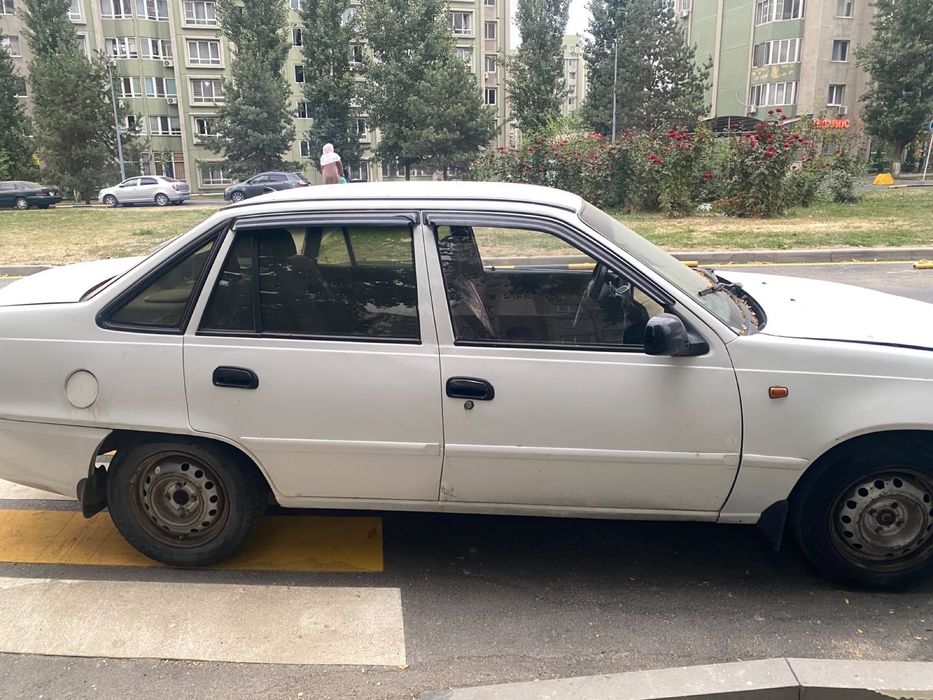 Продам Нексия 2
