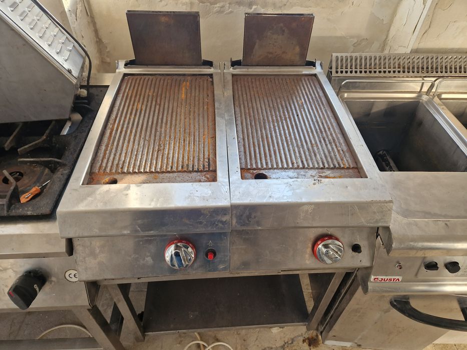 Plita, Gratar de banc cu sau fara Roca vulcanica pe gaz