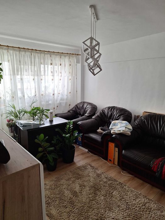 Apartament 4 camere
