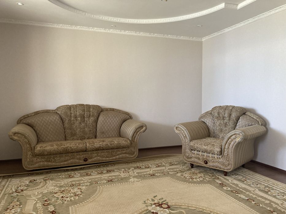 Мягкая мебель для гостиной