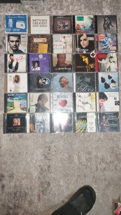 Продавам 167 оригинални диска