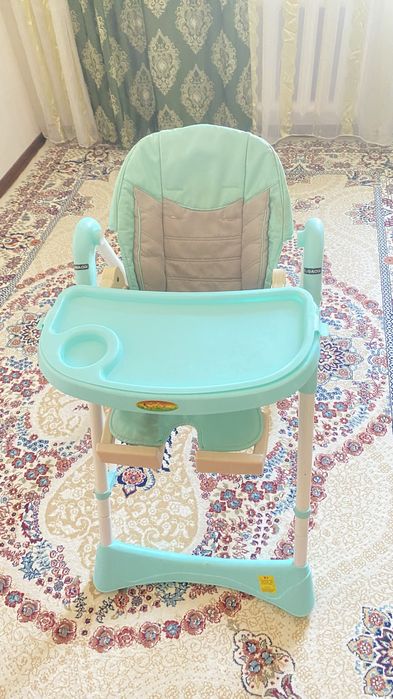 Детский кормящий стол