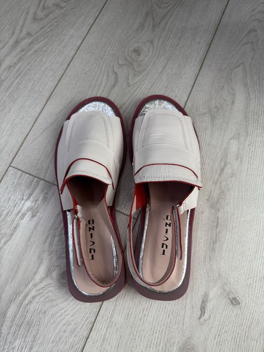 Сандальи новые Tucino