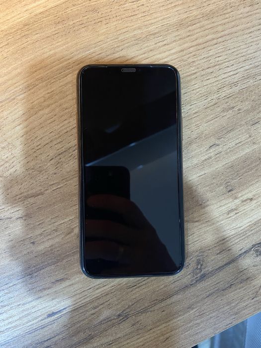 Продам iphone 11 pro 64gb