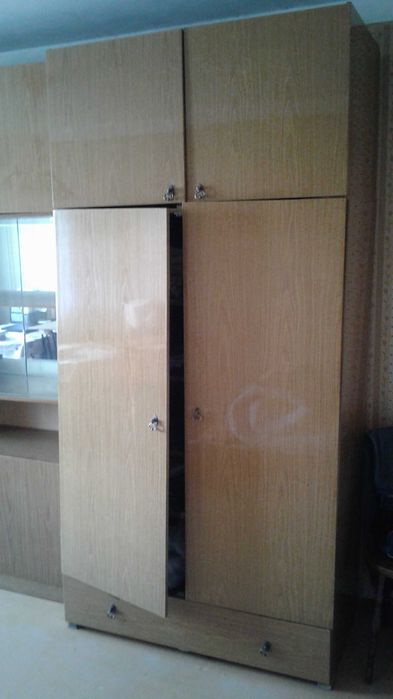 Удобная и вместительная Стенка