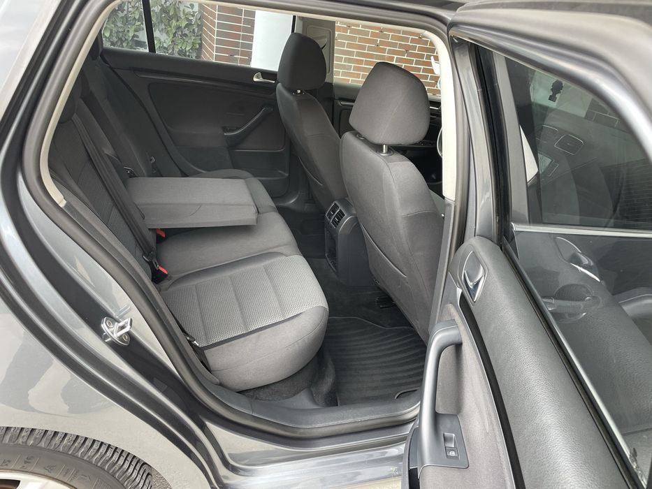 VW Golf 6 Diesel 1.6 EURO-5 105CP 2010*Auto se prezinta impecabil* TOP