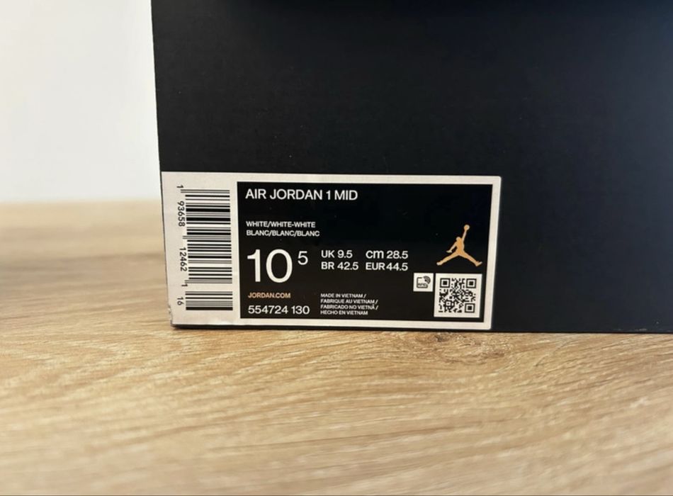 Jordan 1 mid 44,5