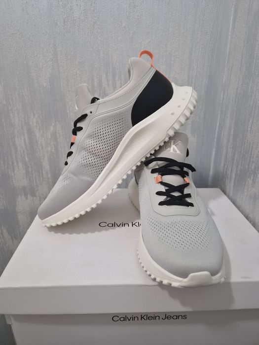 Calvin Klein Jeans Обувки EVA RUNNER TECH KNIT-НОВИ!