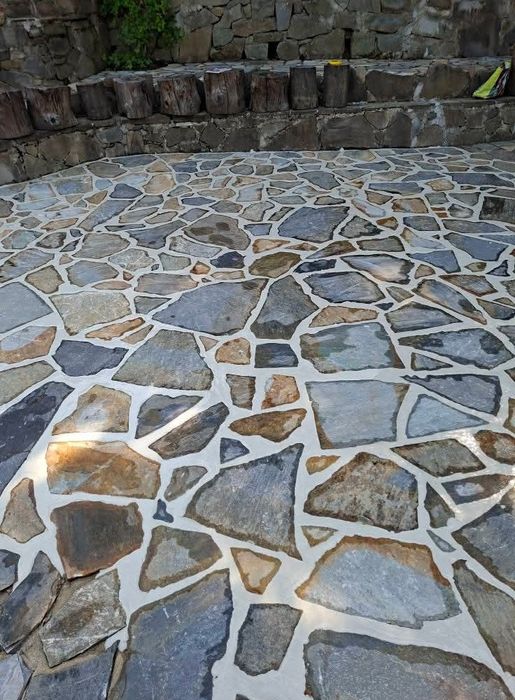 Piatră de munte pentru pavaj și placări – Material + Manoperă