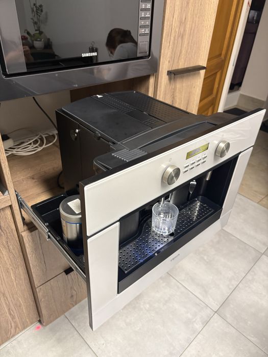 Aparat de cafea incorporabil Teka cu boabe