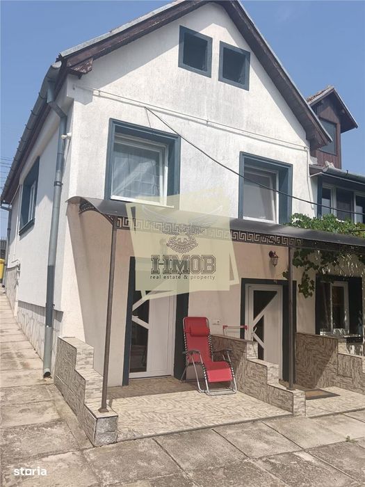 Casa cu 6 camere 2 bai si 650 mp teren in zona Calea Surii Mici