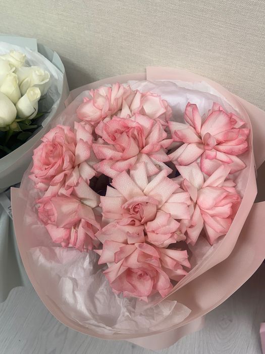 Цветы, букеты свежие