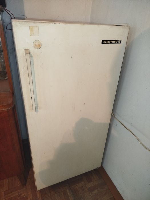 Продам холодильник Бирюса