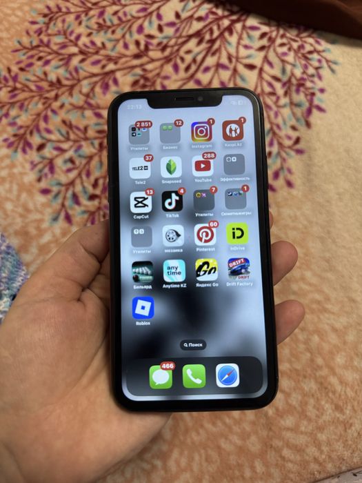 Продам iphone Xr 64 гб