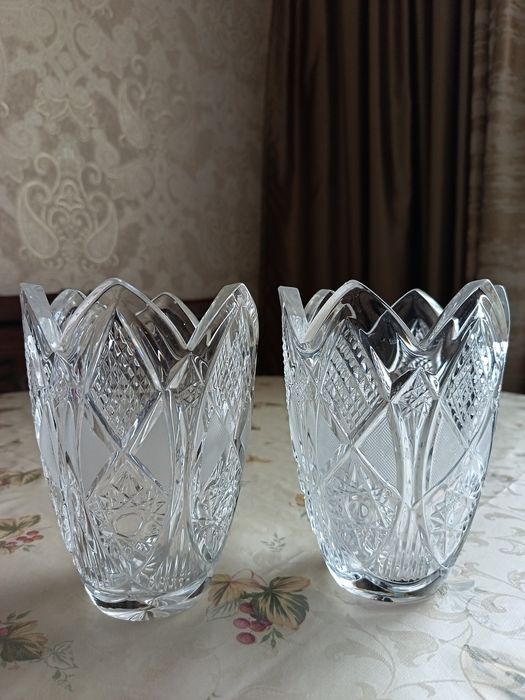 Вазы тюльпан хрустальные
