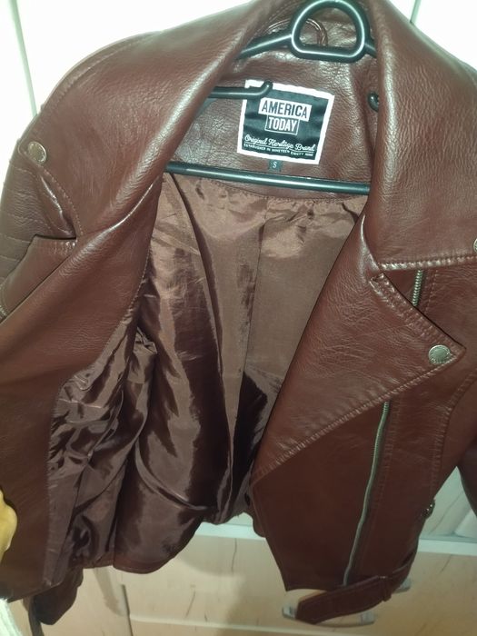 Кожено яке с колан