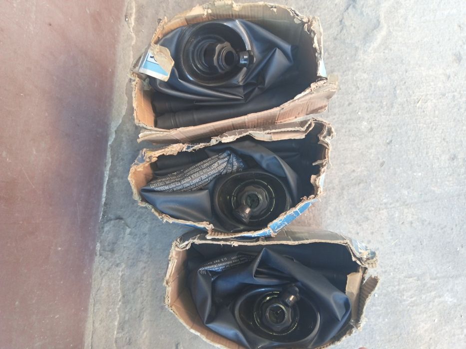 Echipament camping,  saltele, șezlonguri, sac de dormit, dus solar