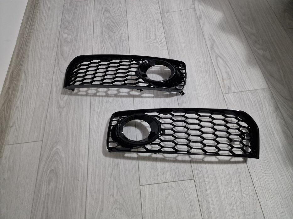 Grile proiectoare fagure audi A4B8