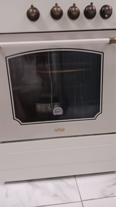 Газовая плита Artel