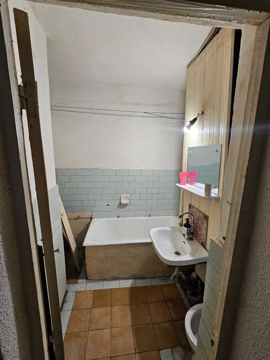 Apartament 4 camere de vânzare – Panciu | 35.000 €