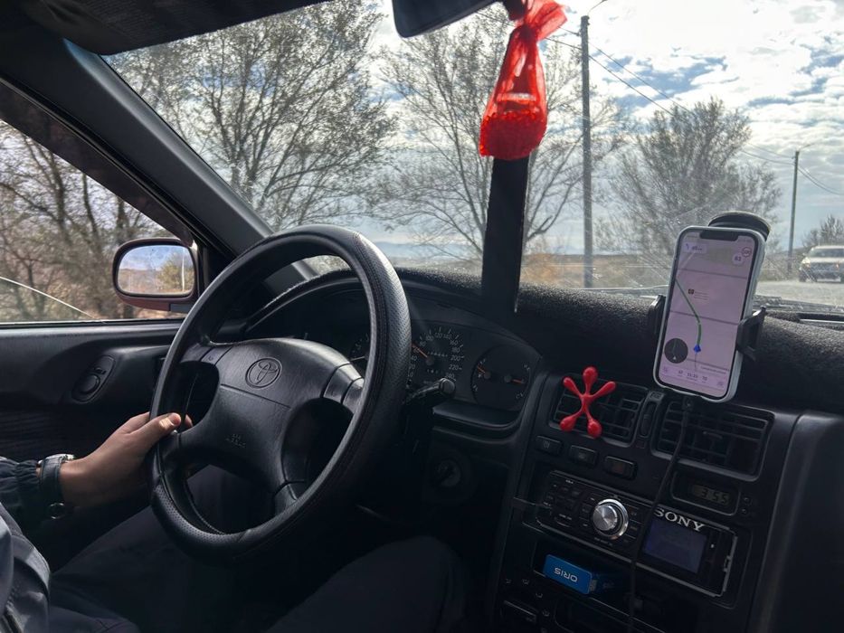 Тойота карина е 1.6