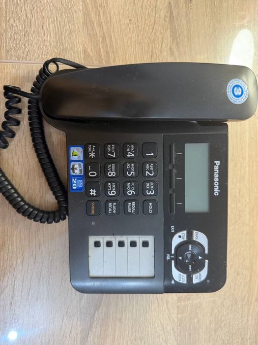 Продам стационарный телефон Panasonic