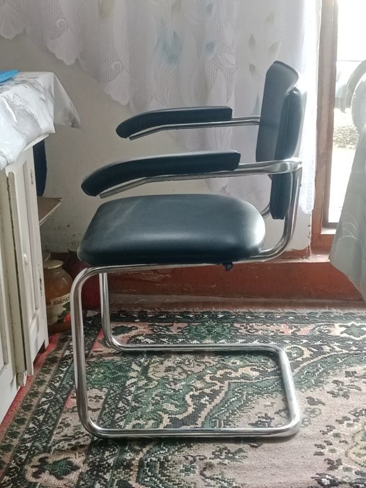 Офисный стулья  для офиса или компьютера