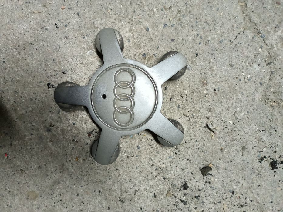 Продам колпачки на диски