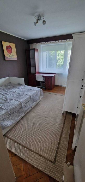 Inchiriez apartament 4 camere Baia Mare zona Gh. Marinescu
