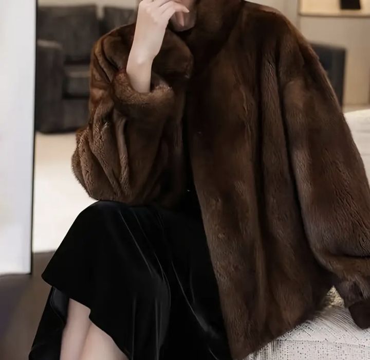 Продам новую шубу 46 размера