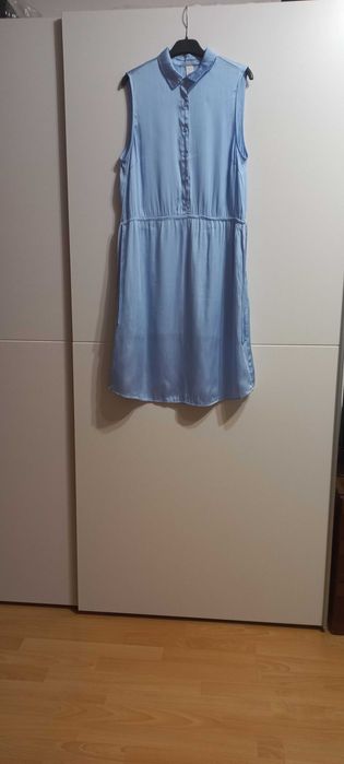 Лятна сатенена рокля H&M