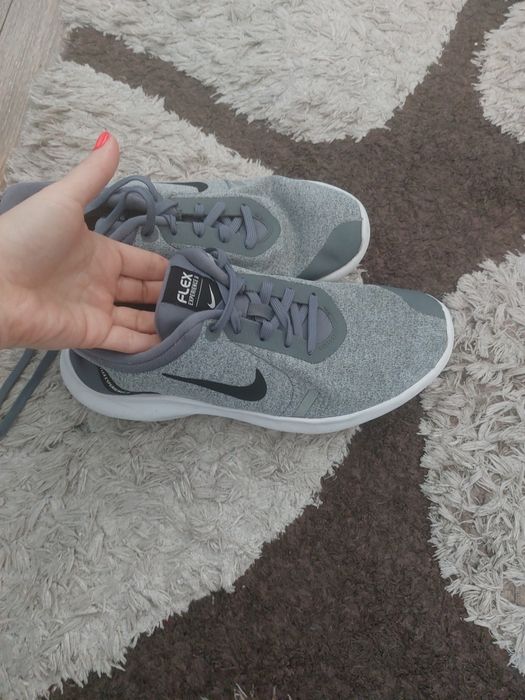 Маратонки найк, nike