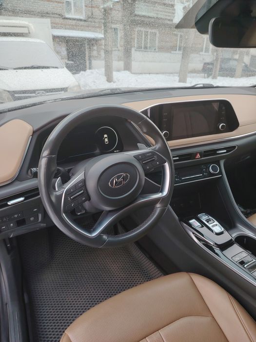 Продам хюндай соната 2022