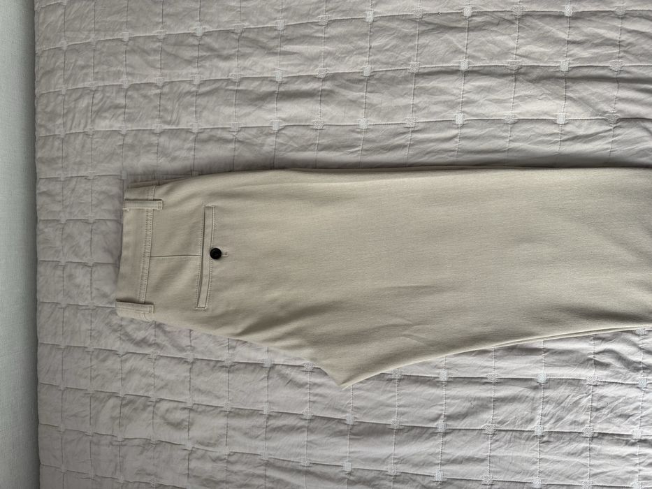 Продам кофты от Zara и брюки