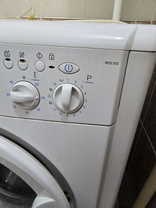 Стиральная машина Indesit