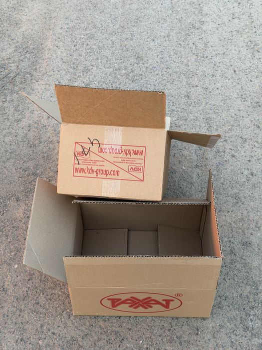 Коробки пустые, для посуды и перевозки вещей.