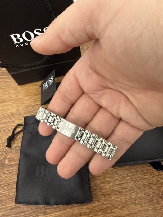 Bratara Hugo Boss noua