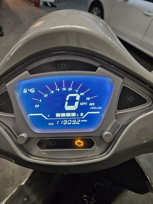 De vanzare Scuter 50cc Trotty