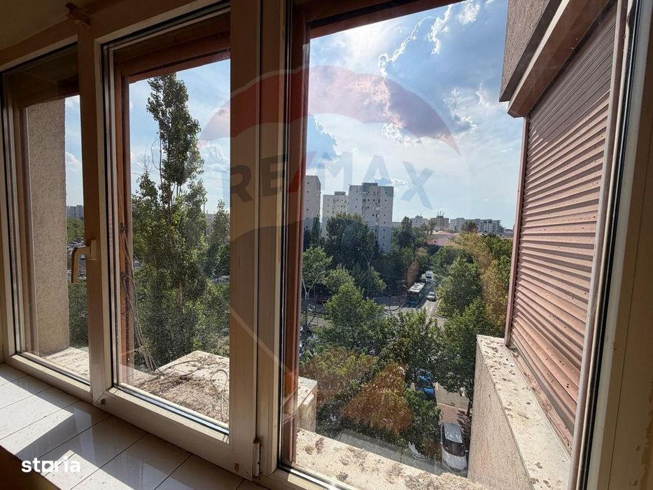 De vanzare Apartament 2 cam zona Titan - Auchan