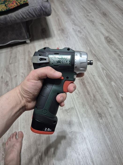 Шуруповёрт Metabo