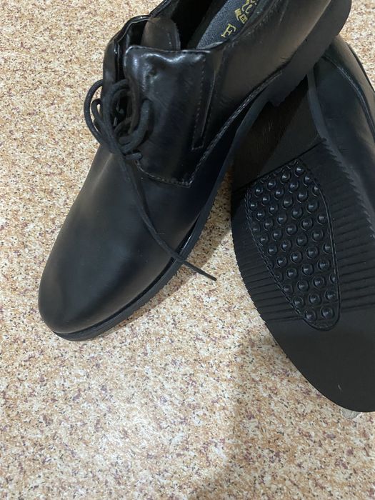 Новые  туфли  продам , Безторг